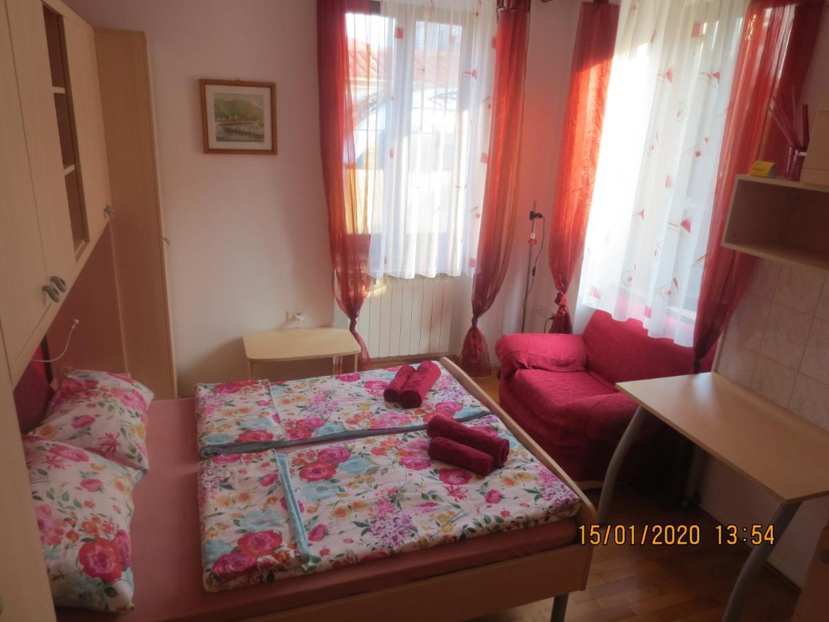 Apartments Vila Marija อิซอลา ภายนอก รูปภาพ