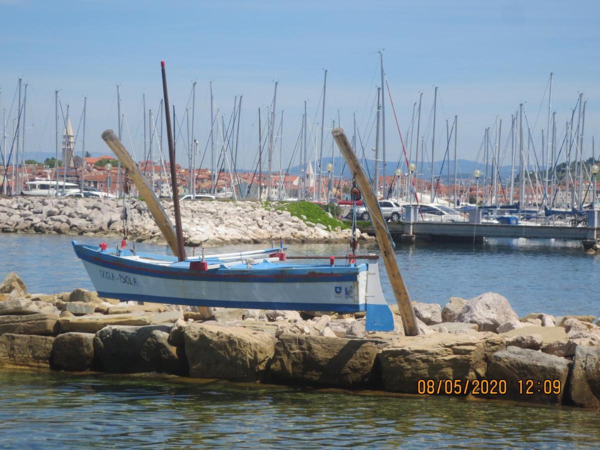 Apartments Vila Marija อิซอลา ภายนอก รูปภาพ